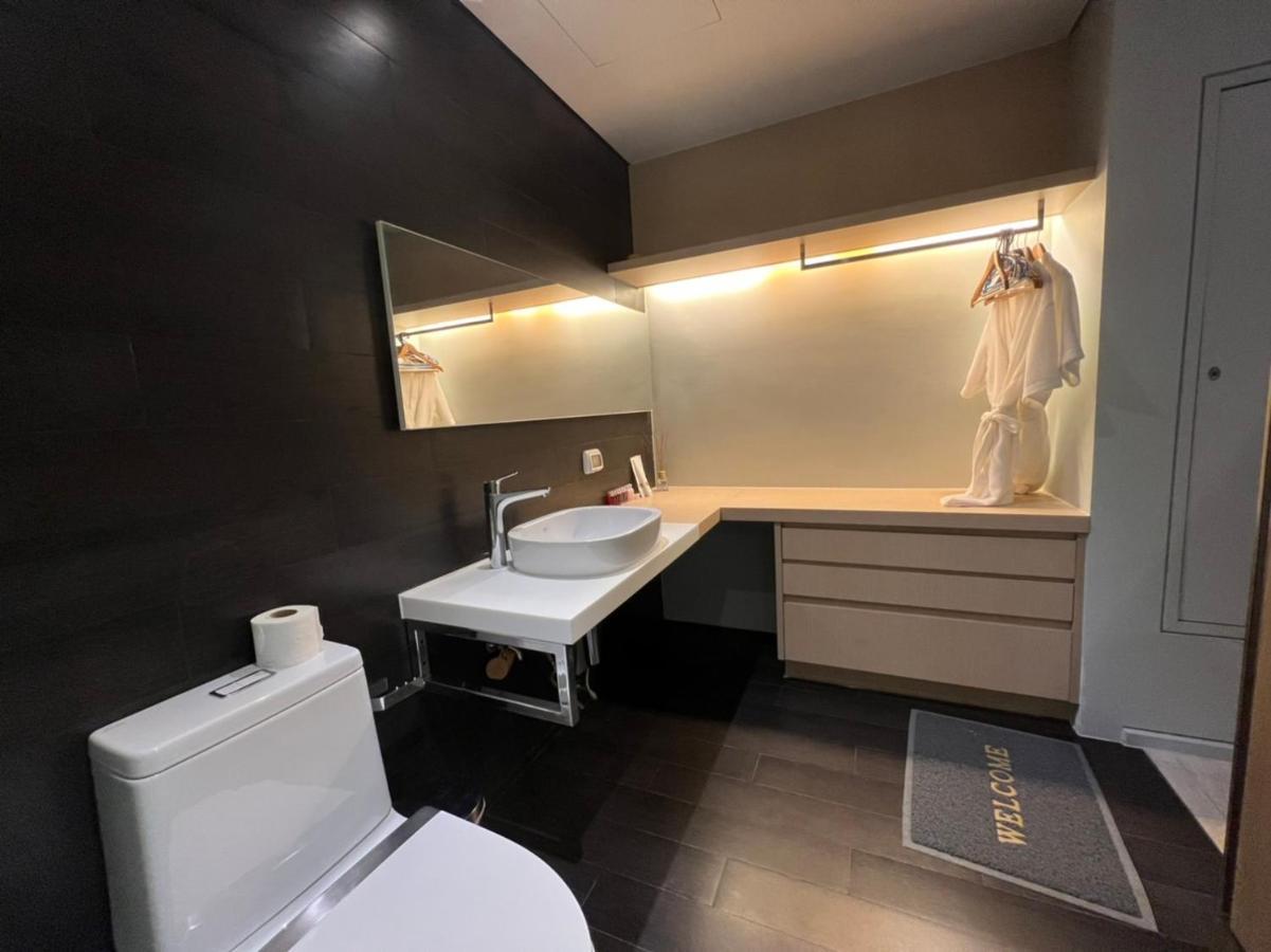 Veranda Residences Pattaya By Phung Praia de Jomtien Exterior foto